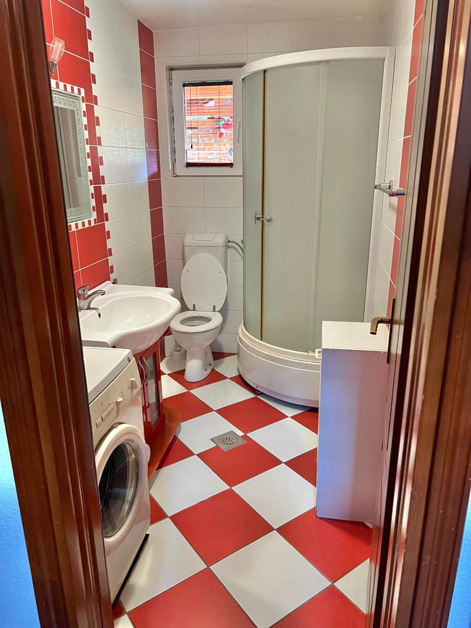 Holiday Homer Kuca Na Obali Vrbasa Banja Luka Extérieur photo