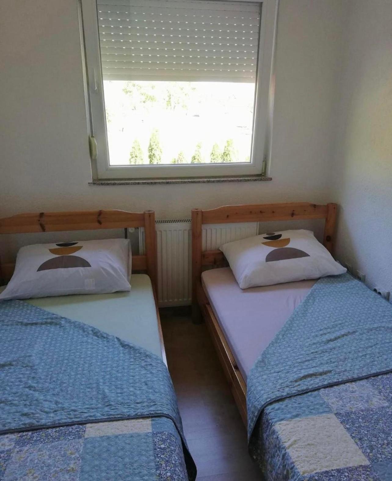 Holiday Homer Kuca Na Obali Vrbasa Banja Luka Extérieur photo